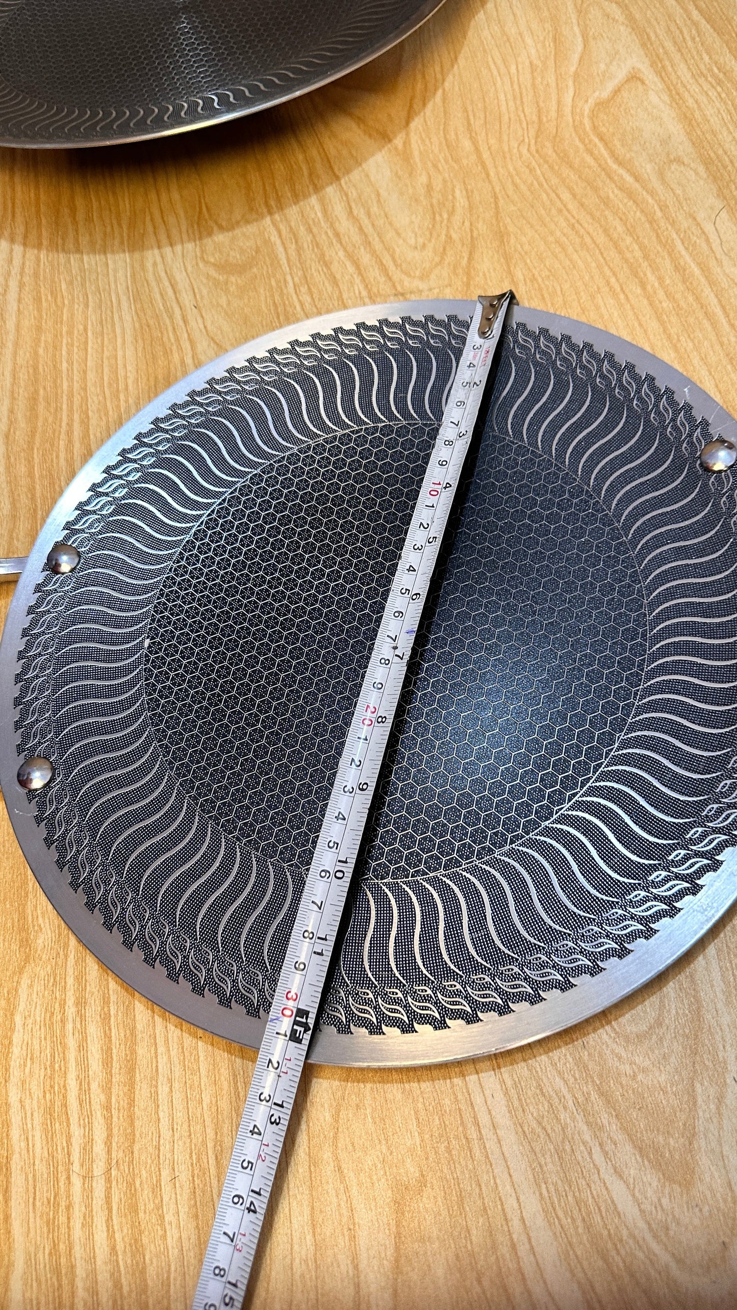 Laser coating honeycomb nonstick Tawa