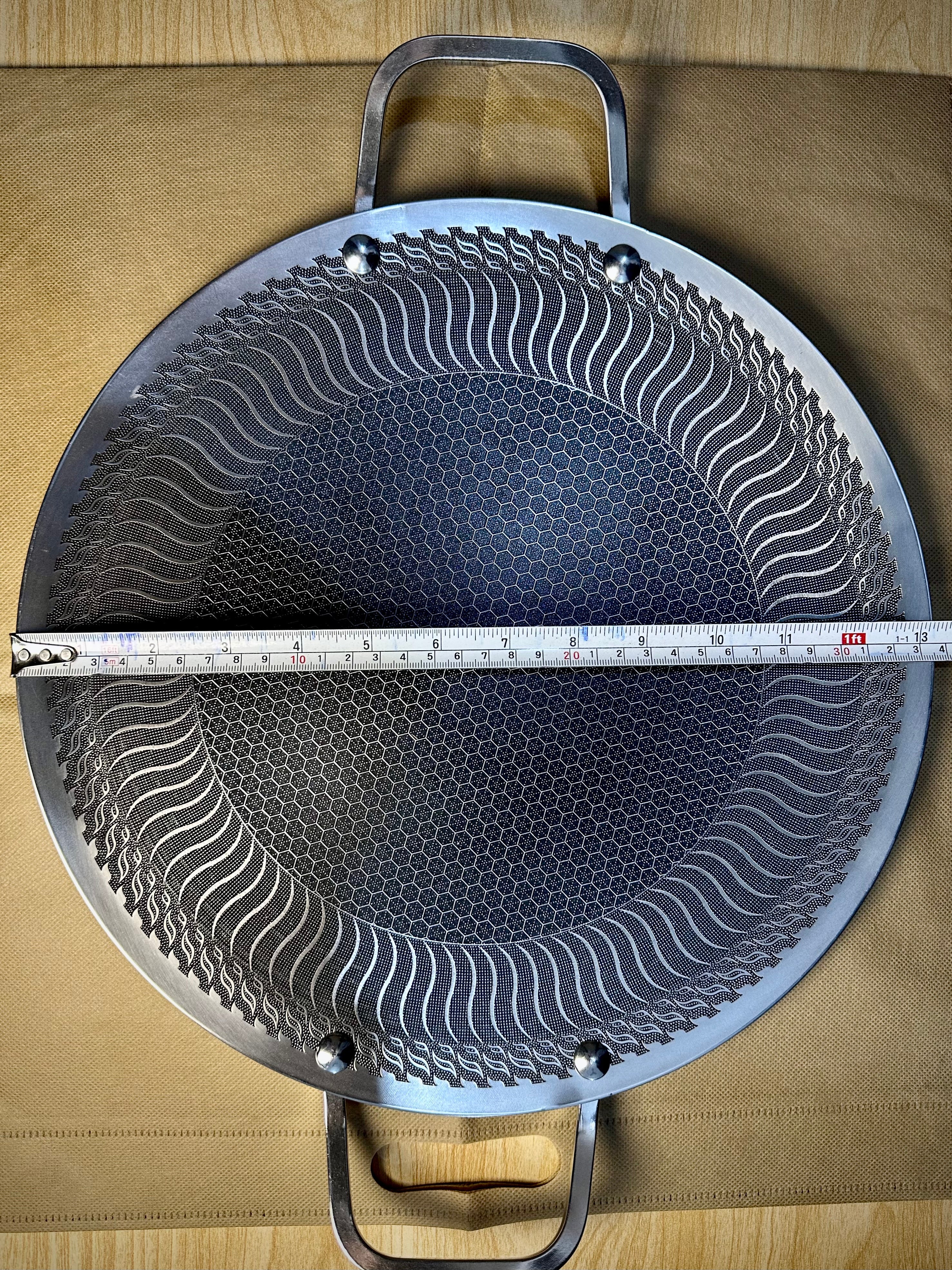 Laser coating honeycomb nonstick Tawa