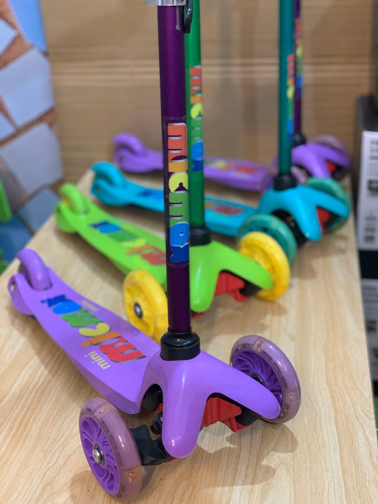 Lights Wali Scotty For Kids