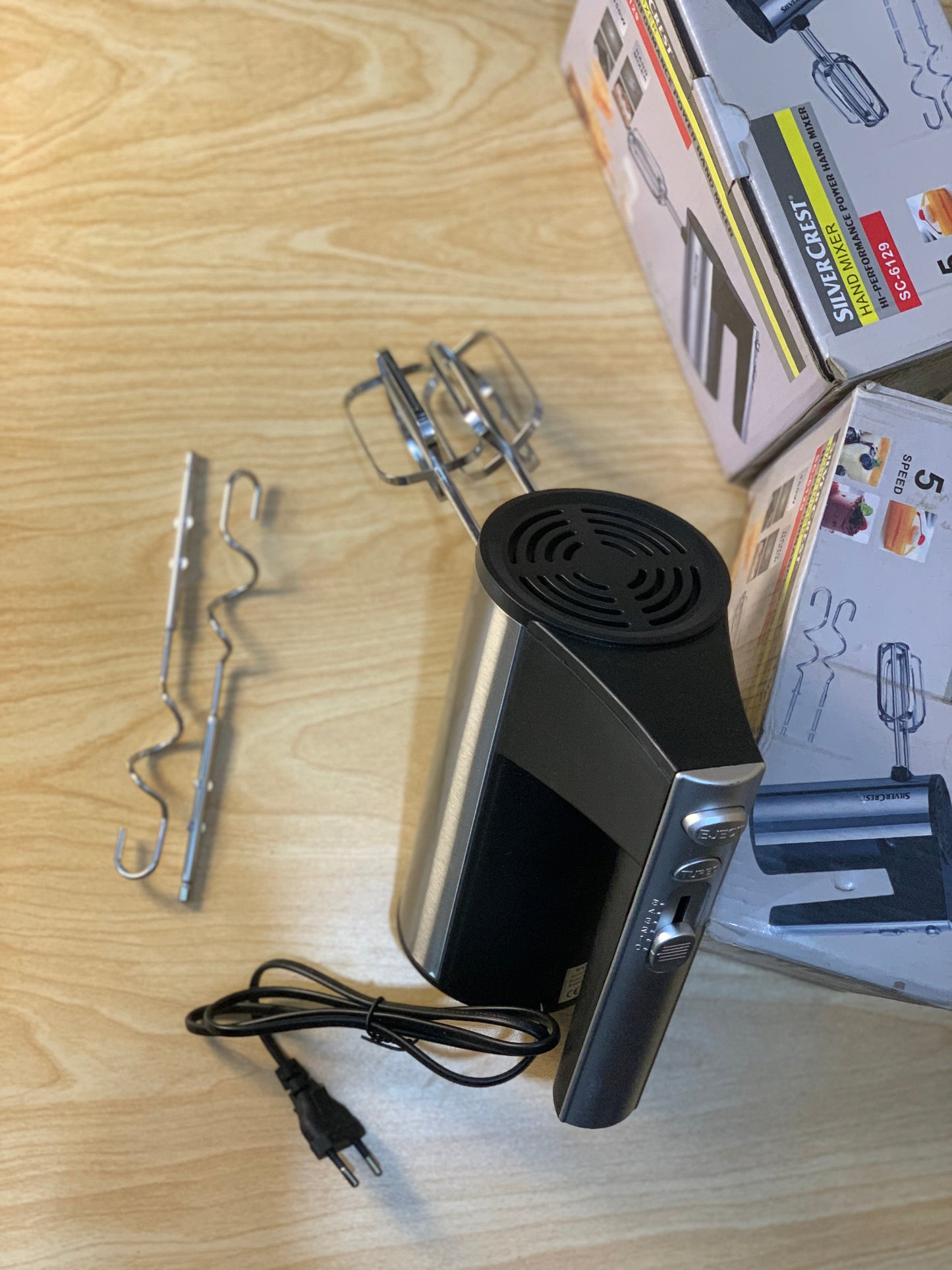 Silver Crust Egg and coffee beater