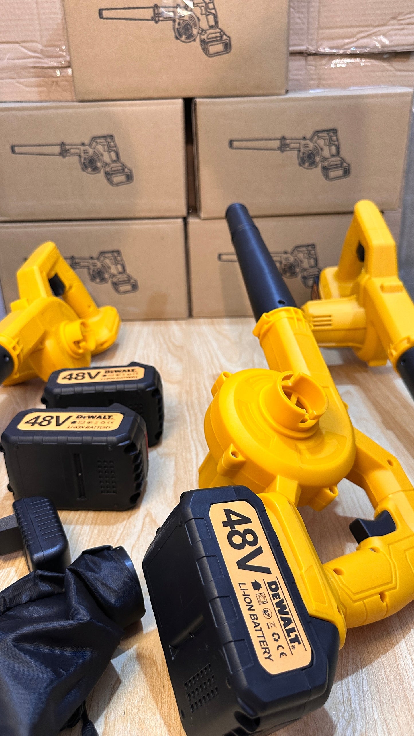 Rechargeable Blower and Vacuum