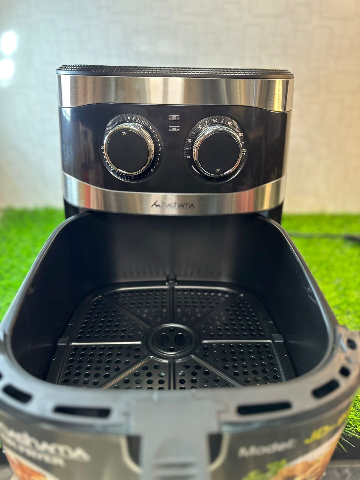 Amazon original HASHAMA Air Fryer